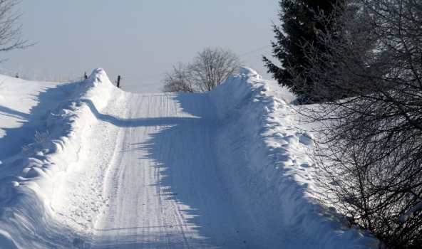 Jaunajā darba nedēļā sniega segas biezums Latvijā vietām sasniegs 30 centimetrus