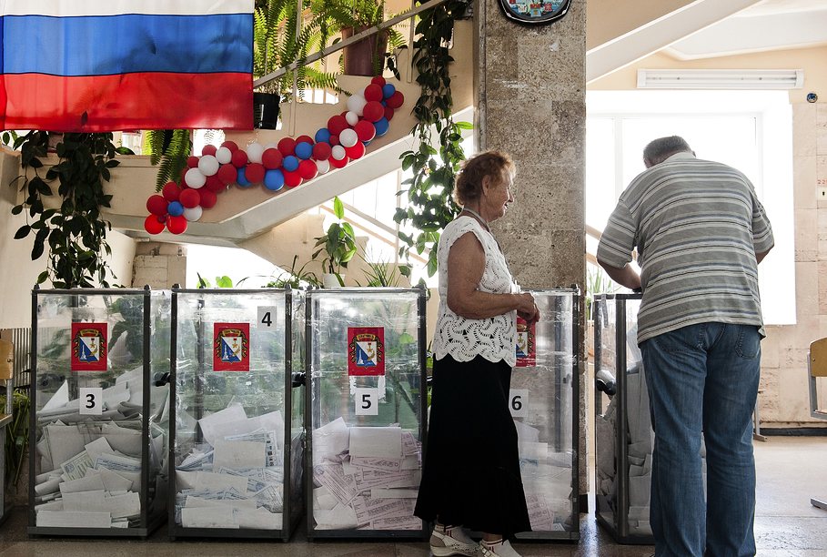 Во время «выборов» в оккупированном Крыму. Иллюстративное фото.