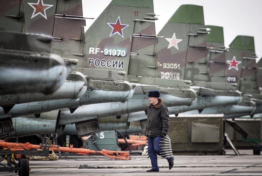 Самолеты РФ Су-25.