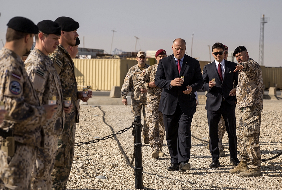 Raimonds Bergmanis visits troops in Afghanistan