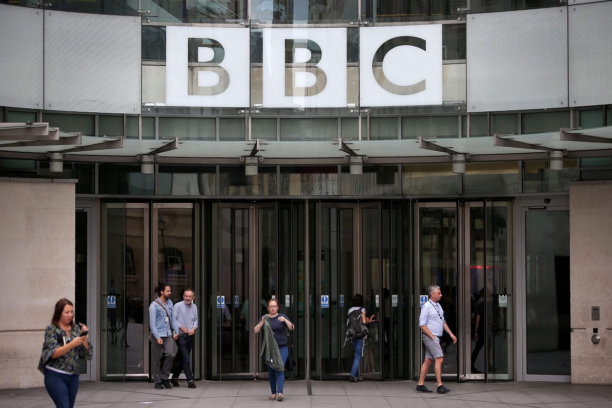 Merchandiser uitzetten Simuleren Latvia offers a home to BBC, British Council / Article