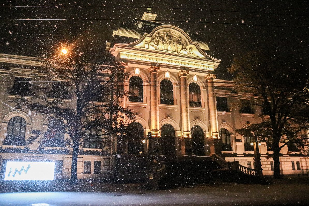 The first snow of 2017 in Riga