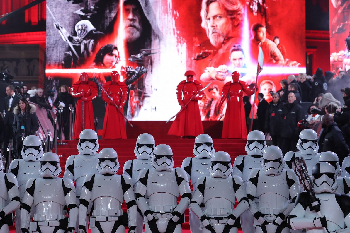 Stormtrooopers and Praetorian guards pose on the red carpet for the European Premiere of Star Wars:...