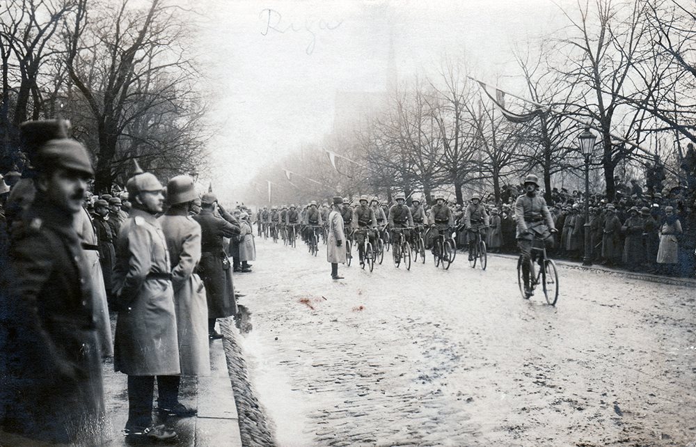 Vācijas armijas parāde Rīgā.