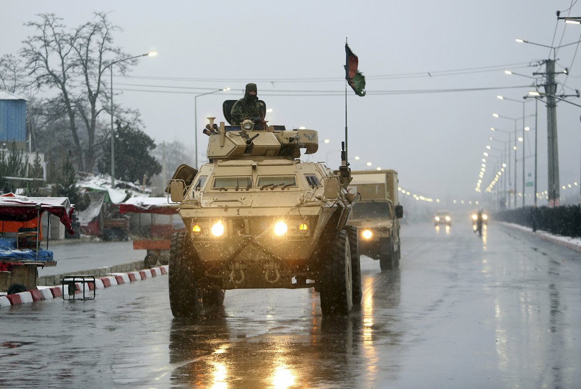 Afganistānas drošības spēki ierodas notikuma vietā