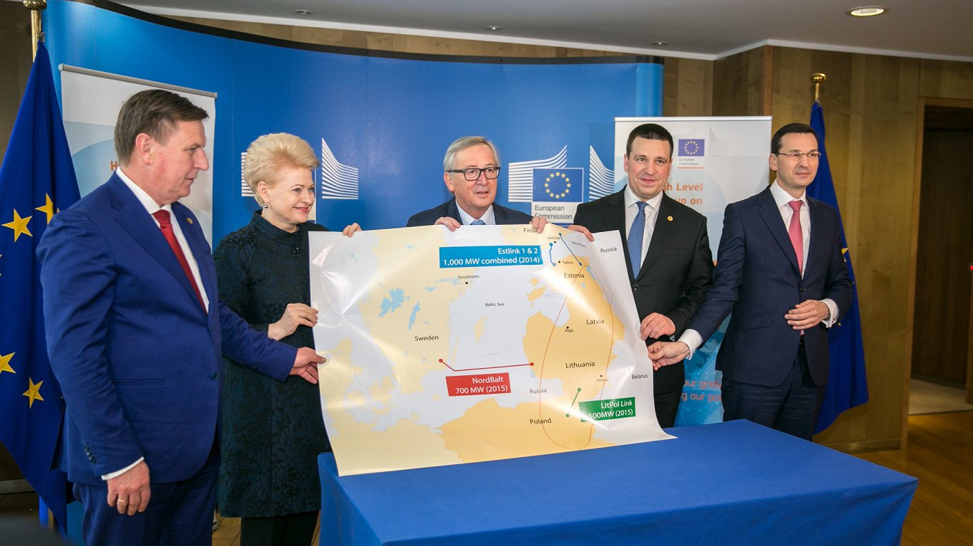 Baltic states, Poland talk electricity synchronization in Brussels