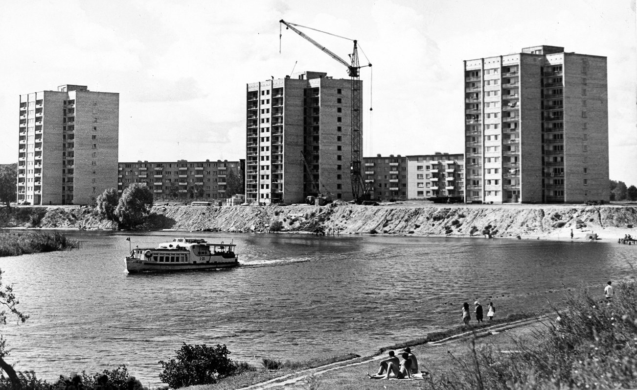 Juglas būvniecība Rīgā, 1970. gadu sākumā.
