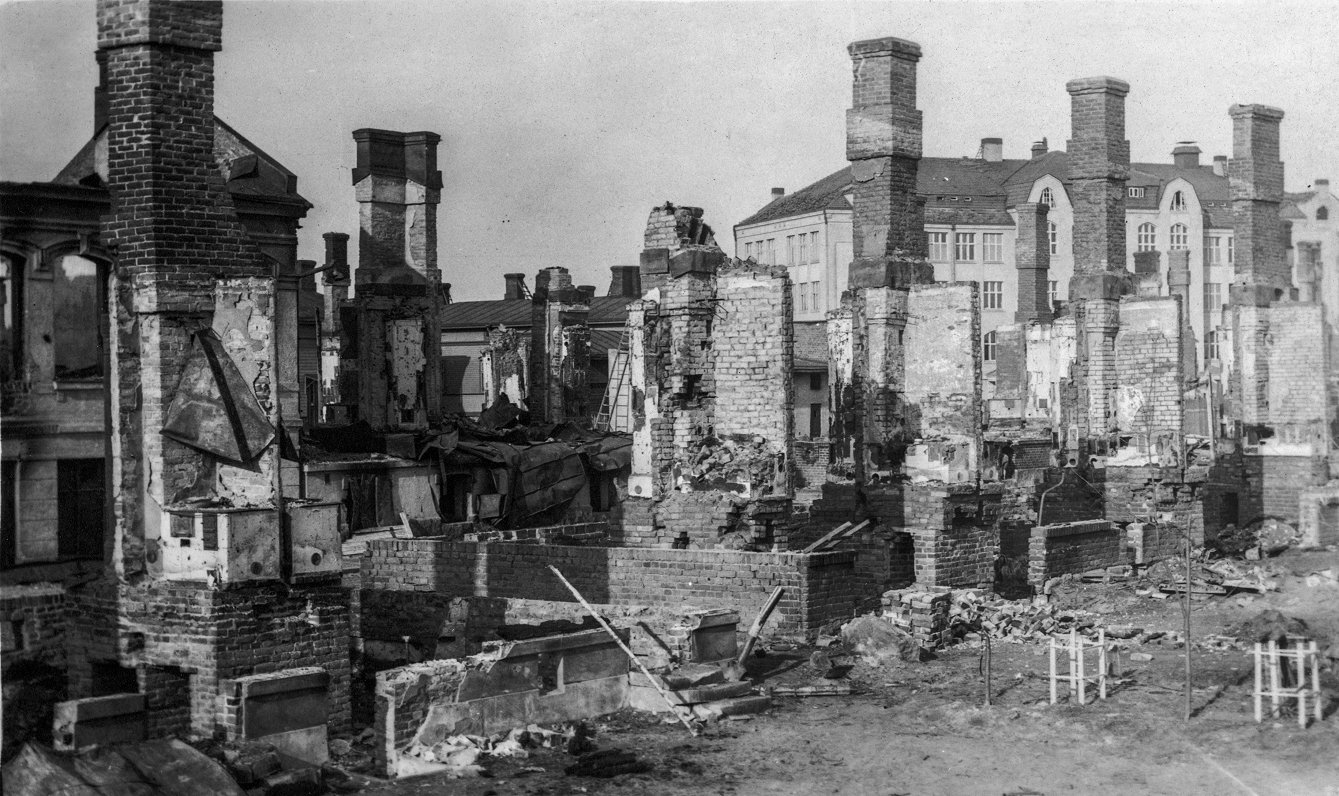 Разрушенный в боях город Тампере