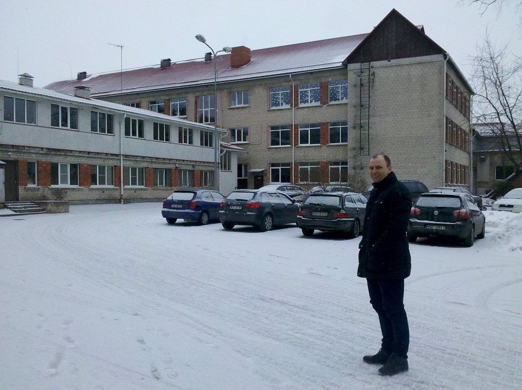Juris Ščerbickis of D8 Corporation at his old school in Lielvarde