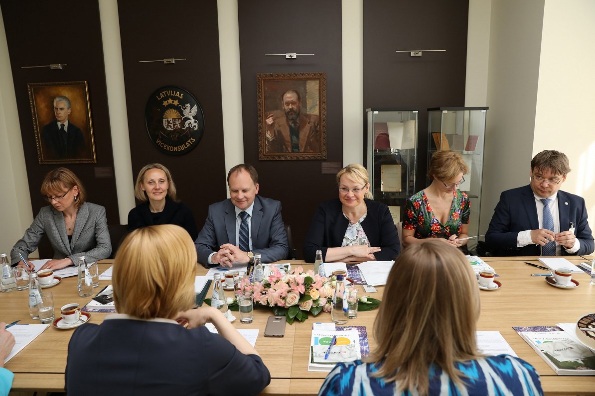 Baltic states have consular discussions in Rīga