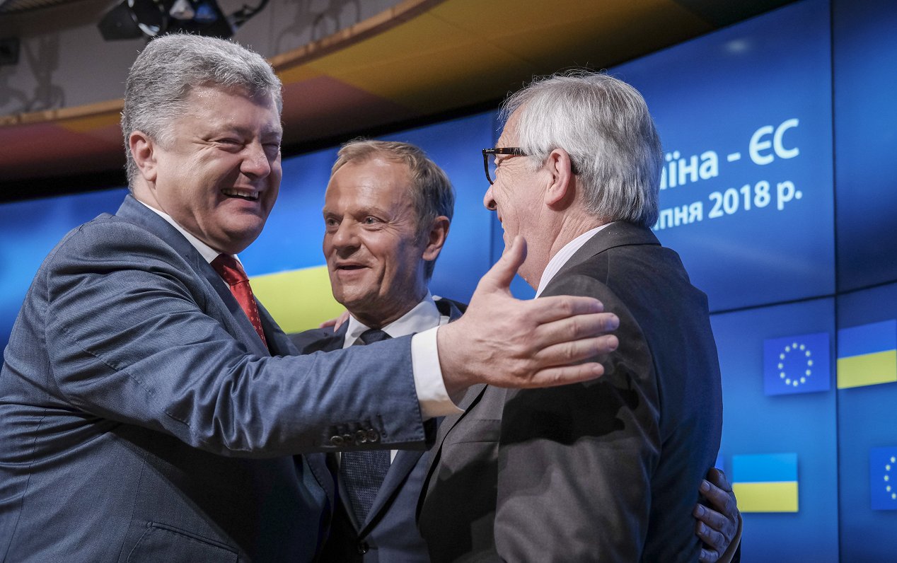 Ukrainas prezidents Petro Porošenko tiekas ar Eiropas Savienības līderiem - Žanu Klodu Junkeru un Do...