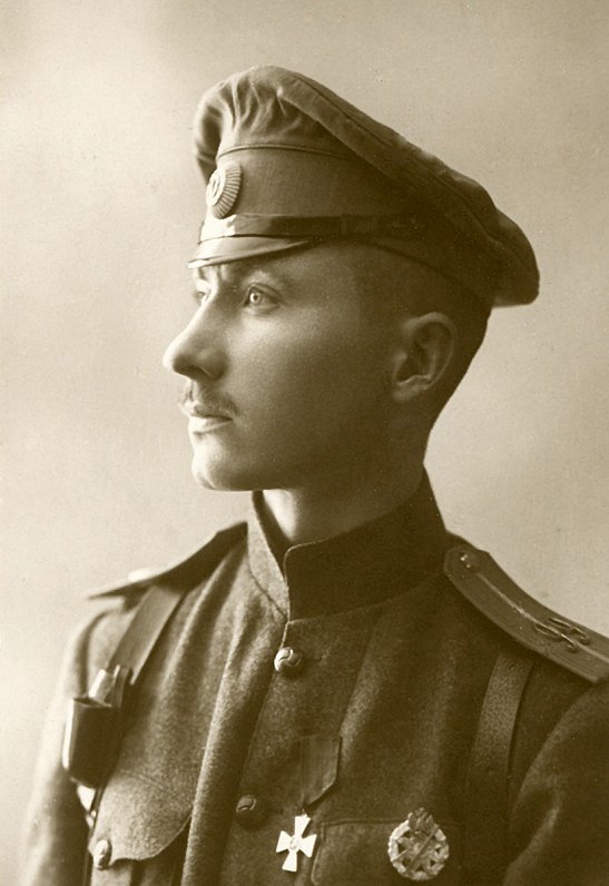 Poručkiks Frīdrihs Briedis 1915. gadā