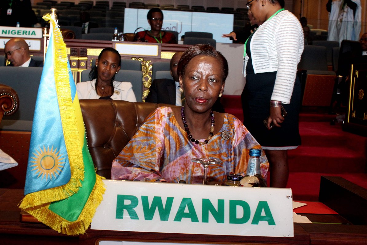 Ruandas ārlietu ministre Luīza Mušikivabo Āfrikas Savienības asamblejas laikā