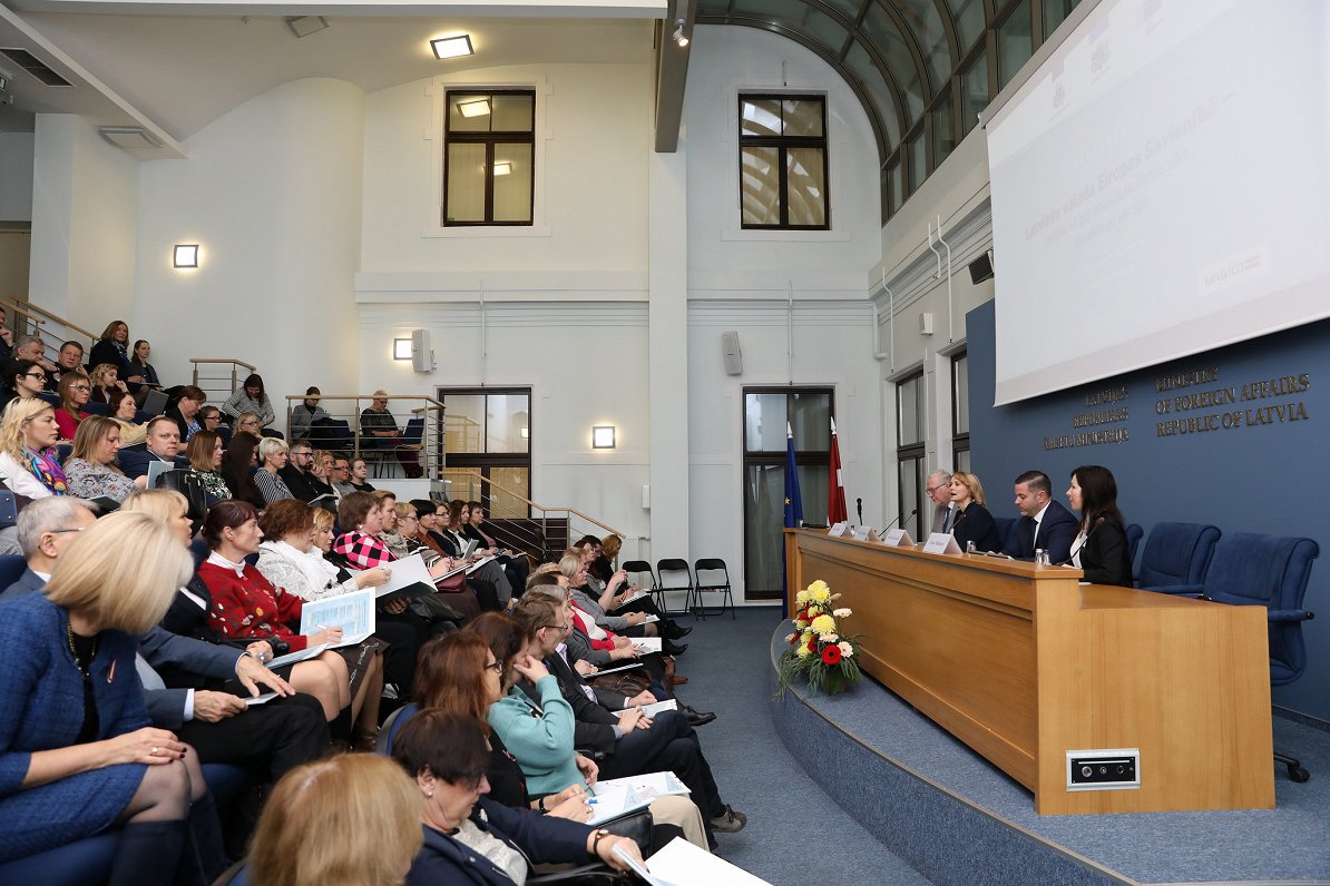 Foreign Ministry conference on Latvian as EU language