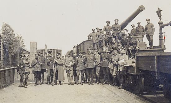 Служащие Эстонской армии и Северолатвийской бригады, июнь 1919 года, Цесис