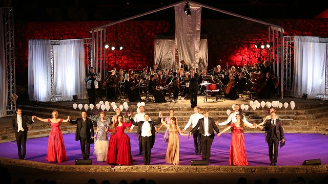 Ikšķilē norisināsies Operetes festivāls; viesosies Kijivas Akadēmiskā operetes teātra solisti