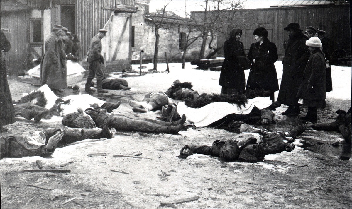 Жертвы «красного террора» в Елгавской тюрьме. Март 1919 года