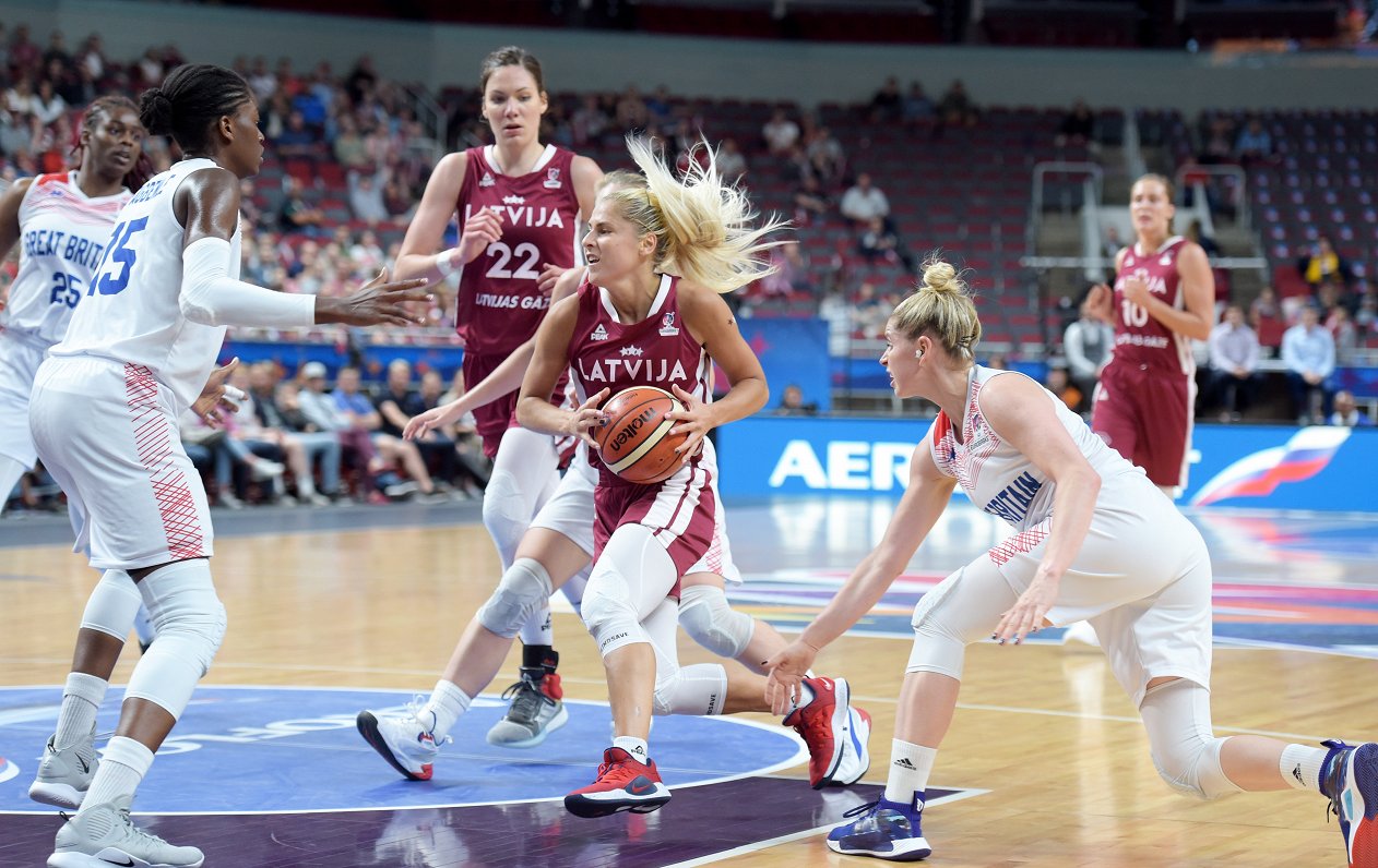 Eiropas čempionāta spēle basketbolā sievietēm Latgvija - Lielbritānija