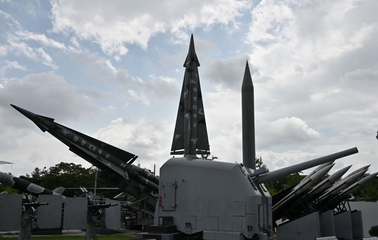 Raķešu replikas muzejā
