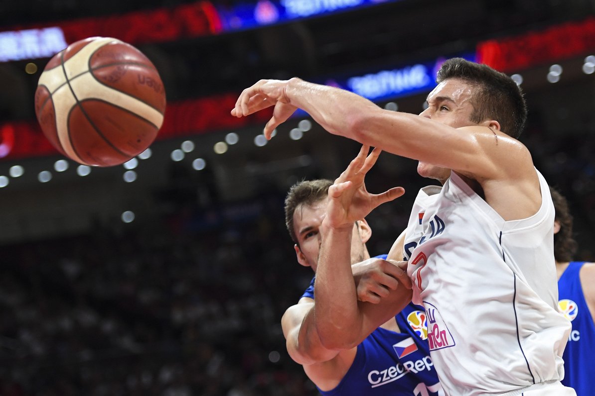Serbijas basketbolisti izcīna piekto vietu
