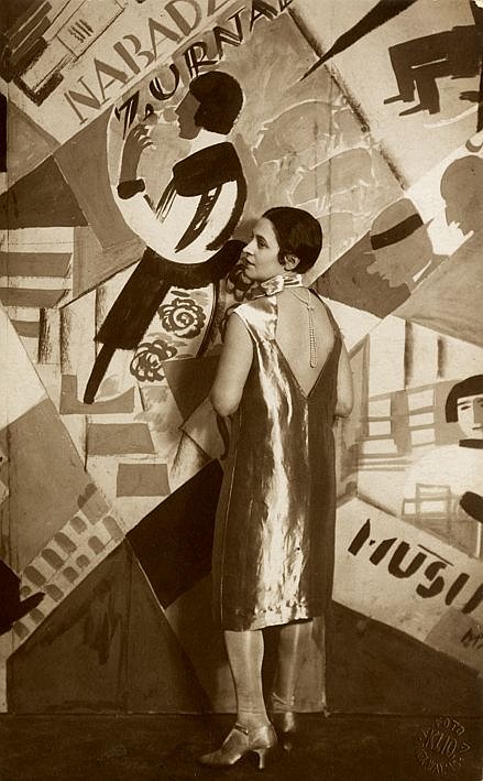 Anna Beļcova, Preses balle, 1927. gads
