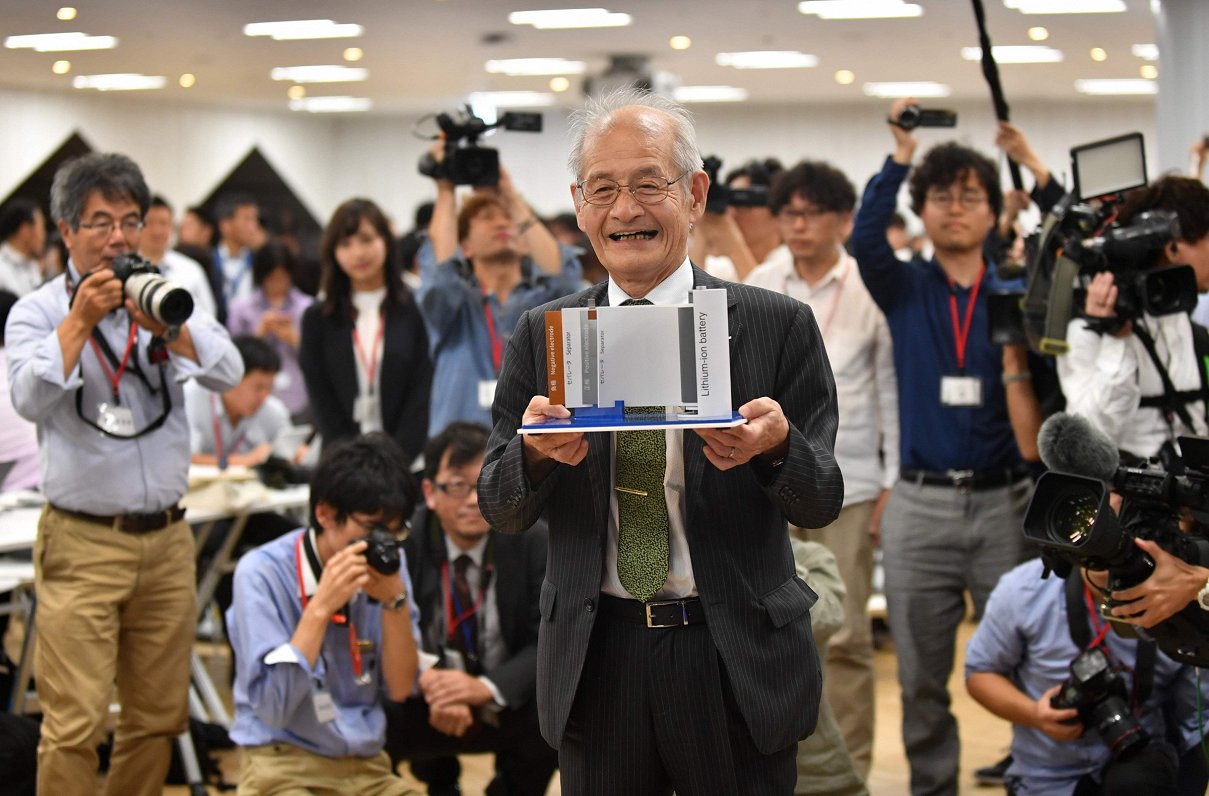 Nobela prēmijas ķīmijā ieguvējs Akira Josino no Japānas, 09.10.2019.