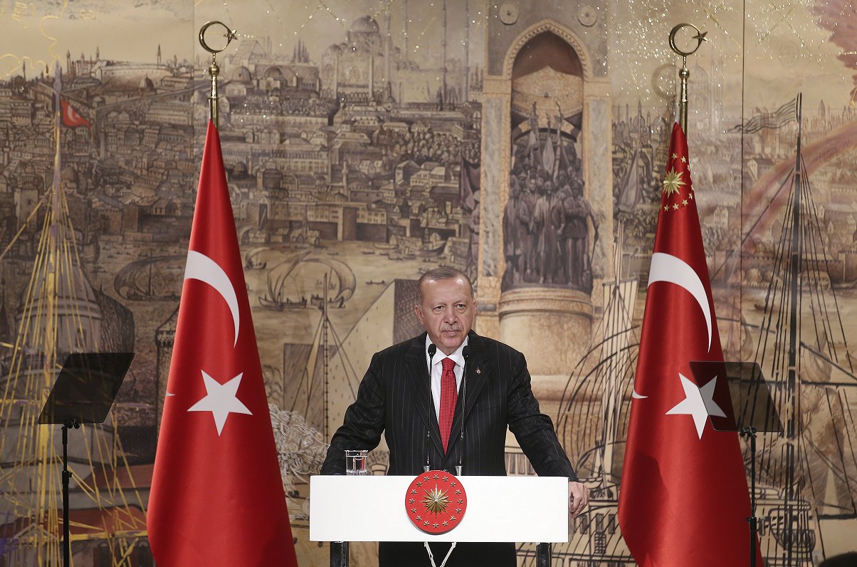 Attēlā Turcijas prezidents Redžeps Tajips Erdogans