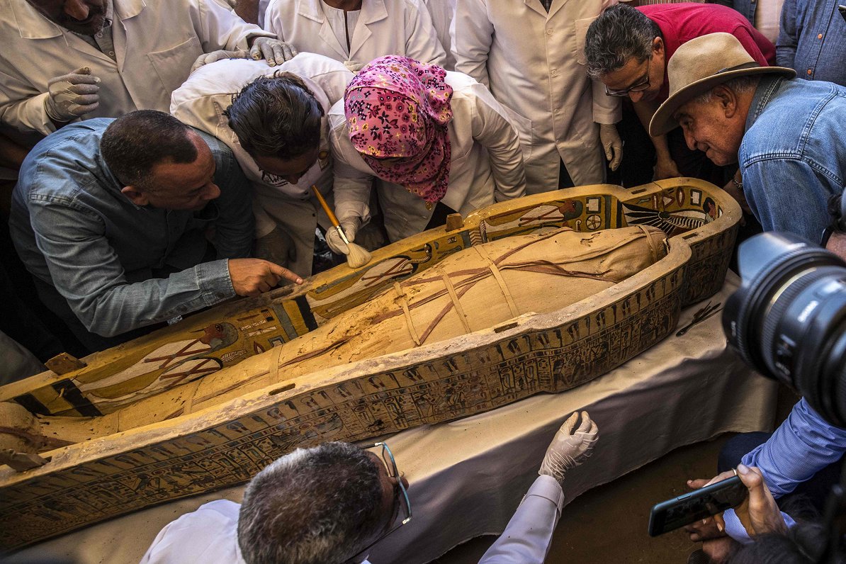 Ēģiptē atrod 30 senus sarkofāgus ar mūmijām, 2019.gada oktobris