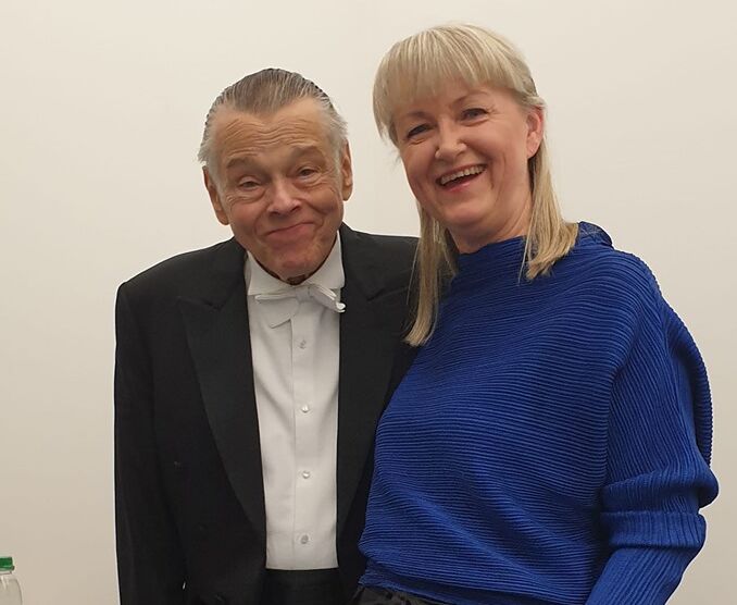 Gunda Vaivode un Mariss Jansons 2019. gada 11. oktobra vakarā pēc koncerta Herkulesa zālē Minhenē