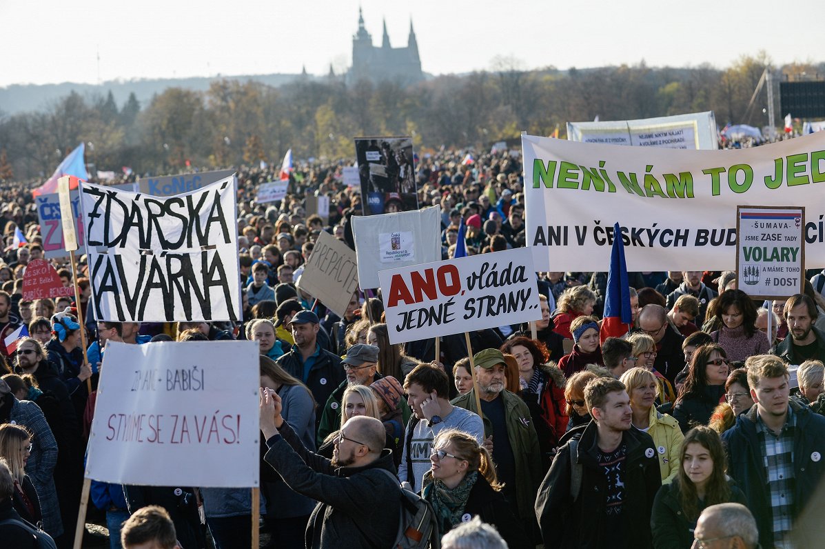 Protests pret valdību Prāgā, 16.11.2019