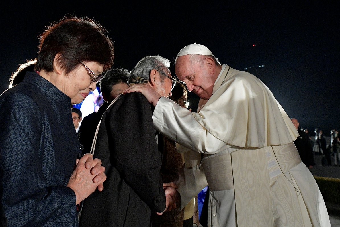 Pāvests Francisks vizītē Japānā
