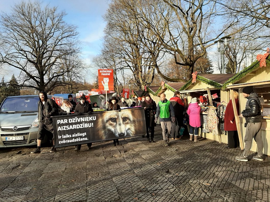 Gājiens dzīvnieku aizstāvēšanai no kažokādu industrijas, Rīgā 30.11.2019.