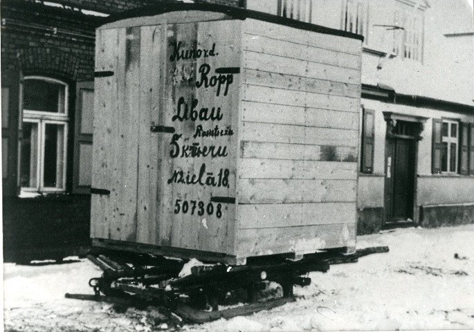 Baltvāciešu izceļošana no Liepājas ostas. 1939. gada rudens.