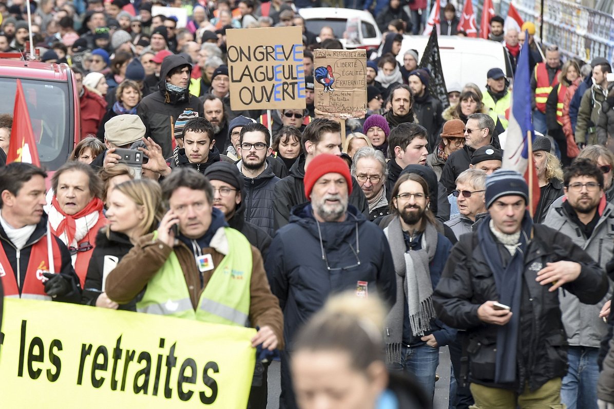 Protesti pret pensiju reformu Nantē, Francijā