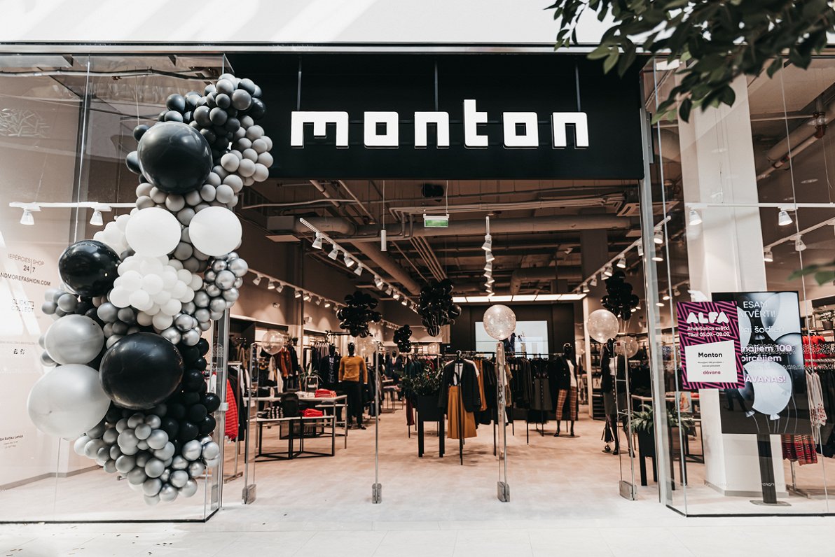 Monton retail fashion store