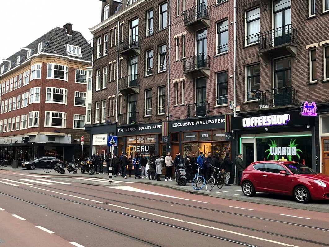 Pie &quot;coffee shops&quot; Nīderlandē pirms to slēgšanas &quot;Covid-19&quot;dēļ