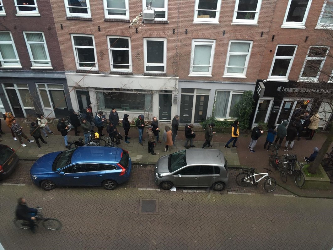 Nīderlande  - brīdis pirms &quot;coffee shops&quot; slēgšanas