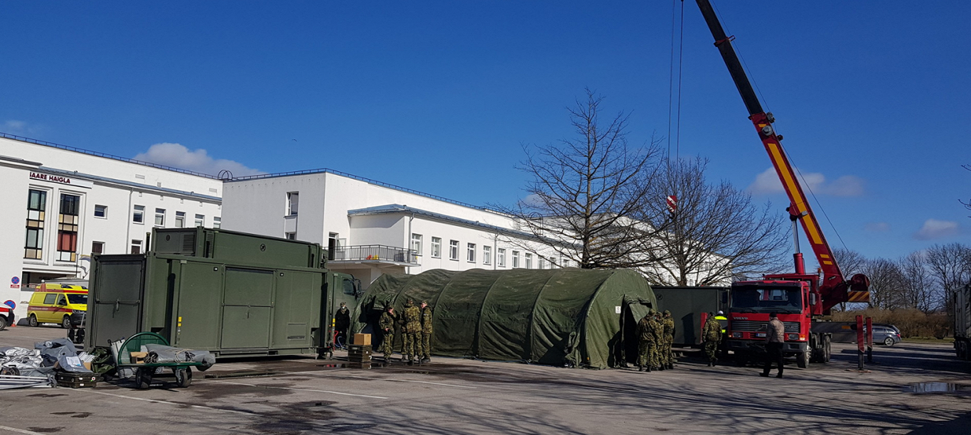 Sāremā armija būvē lauka hospitāli Covid-19 pacientiem, 01.04.2020.