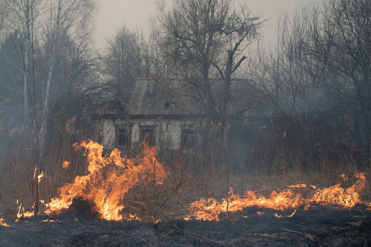 Mežu ugunsgrēki Kijevai blakus esošajā apgabalā, 2020.gada aprīlis