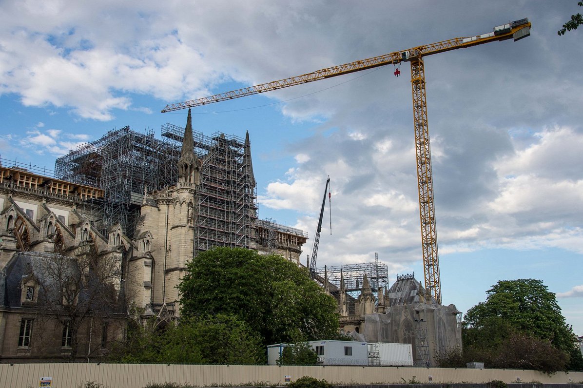 Parīzes Dievmātes katedrāle, 17.04.2020