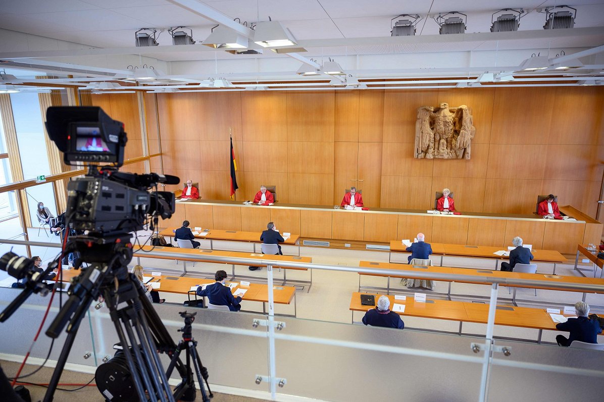 Vācijas tiesa pieņem spriedumu lietā par ECB 2015. gada parādzīmju uzpirkšanas programmu.