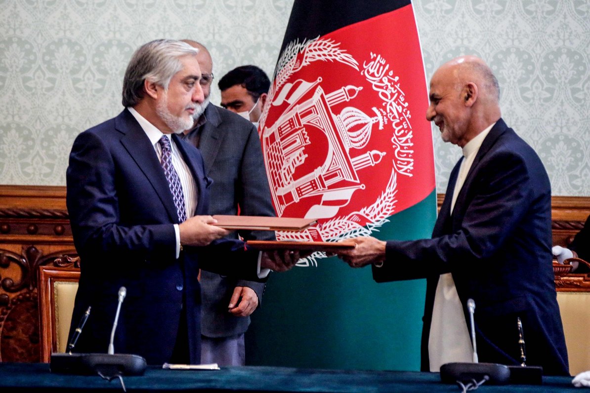 Afganistānas prezidents Ašrafs Gani un viņa sāncensis Abdulla Abdulla
