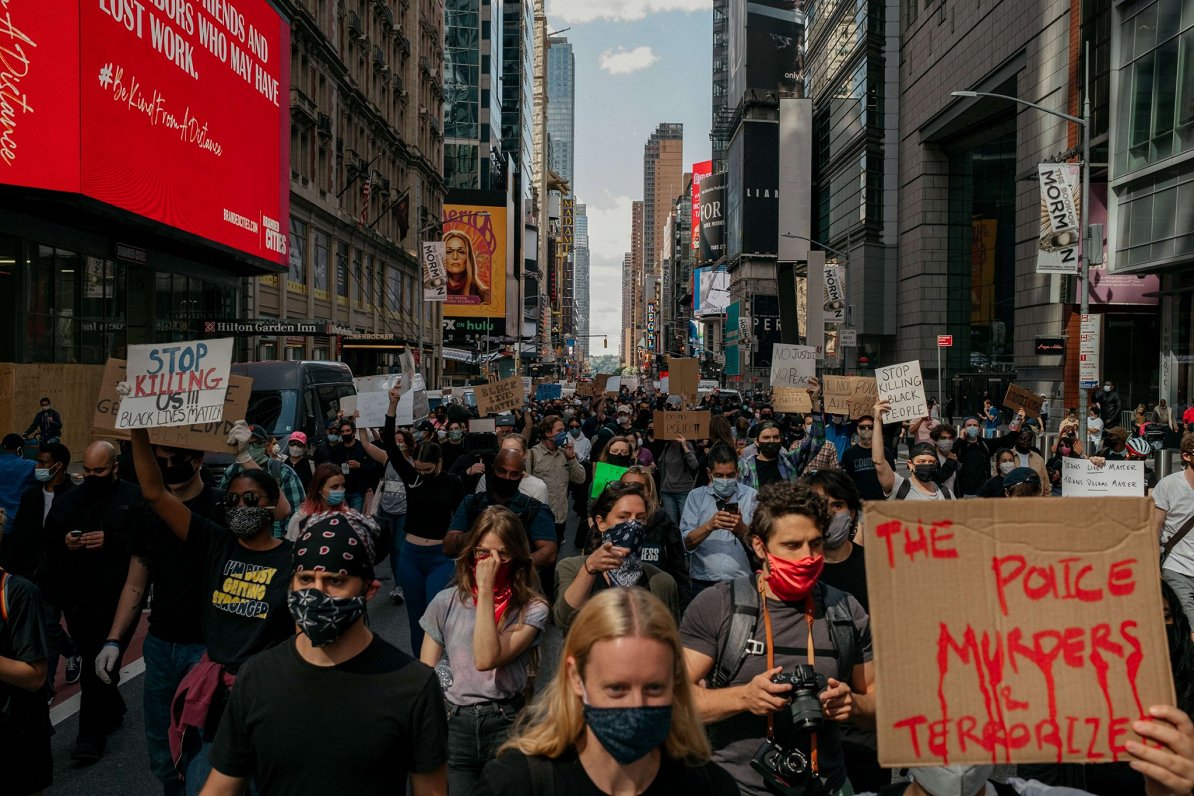 Protests pret policijas vardarbību Ņujorkā, 01.06.2020.