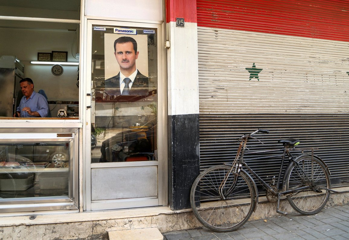 Sīrijas prezidenta Bašara al Asada attēls.