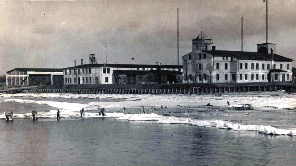 Дивизион Морской авиации Латвийской армии в декабре 1922 года перенял здания, построенные германской...