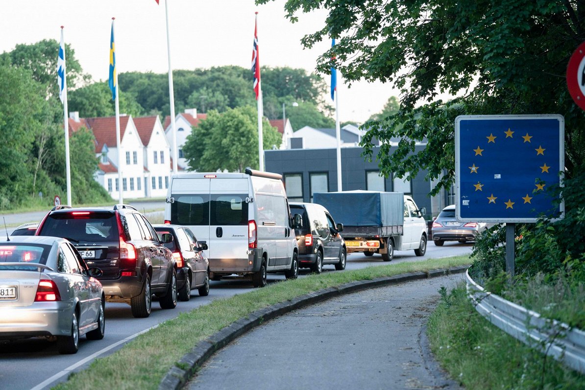 Satiksmes sastrēgums uz Vācijas-Dānijas robežas. 2020. gada jūnijs.