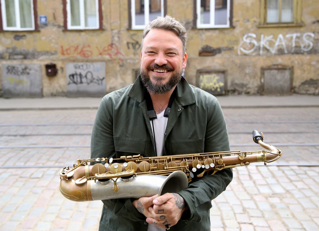 Saksofonists Deniss Paškevičs