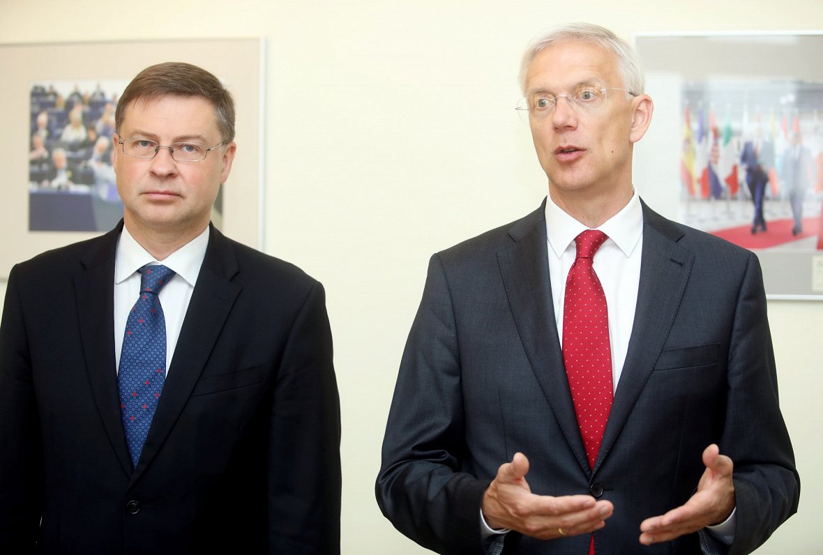 EK viceprezidents Valdis Dombrovskis un Latvijas valdības vadītājs Krišjānis Kariņš