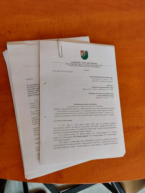 Limbažu novada dokumenti pieteikumam Satversmes tiesai, apstrīdot novadu reformu. 2020.gada jūlijs.