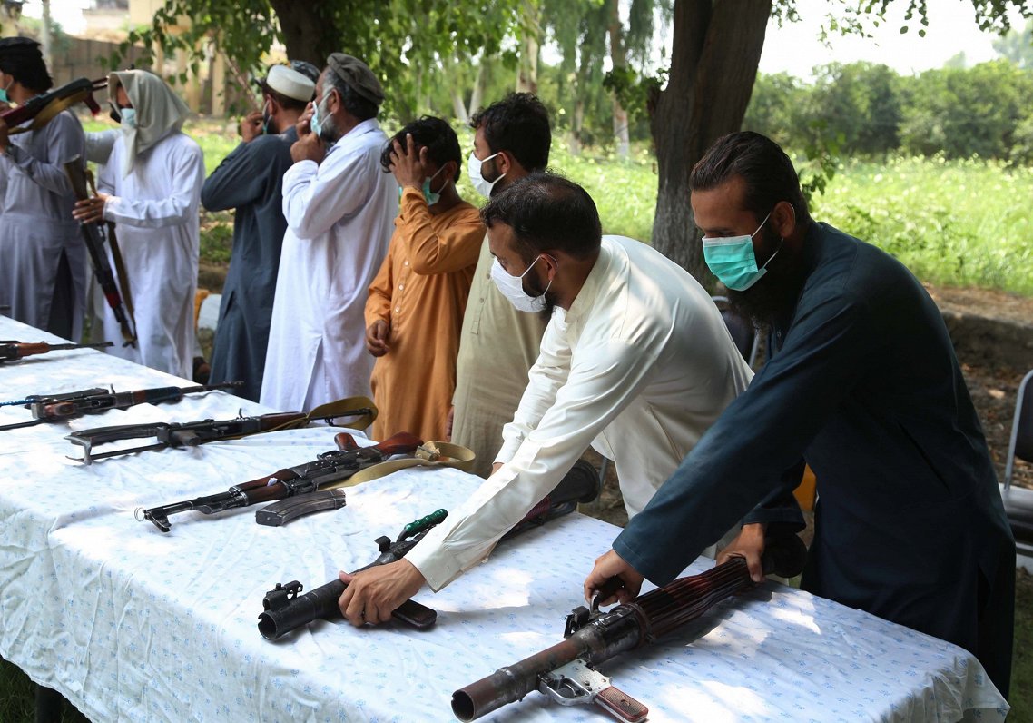 Ceremoniālā &quot;Taliban &quot;ieroču nolikšanas ceremonija. 2020. gada 27. jūlijs.